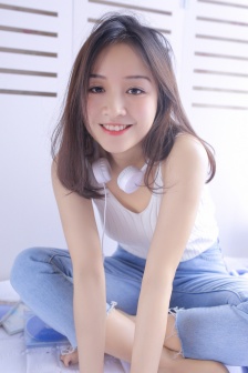羽月希电影